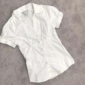 Banana Republic white collared short sleeve shirt
